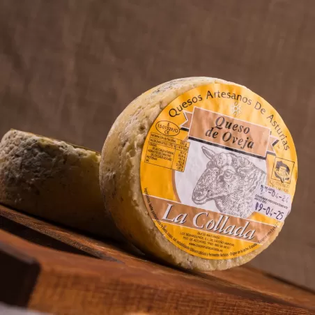 Asturian sheep cheese La Collada