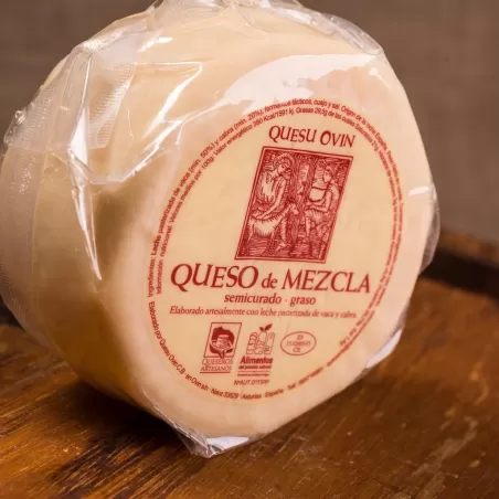 QUESO DE VACA Y CABRA OVÍN (500g.) Quesos de oveja y mezcla