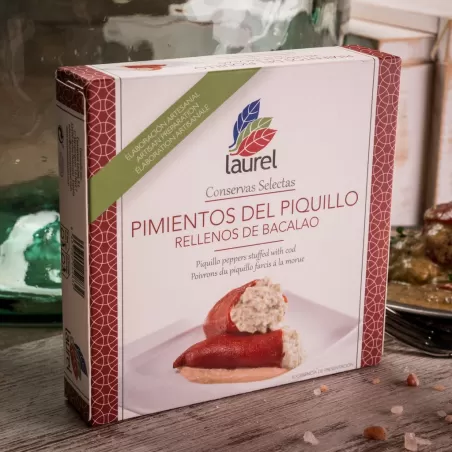 Piquillo peppers stuffed with cod in Asturian sauce