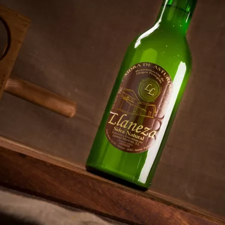 Sidra D.O.P. Llaneza. Pack 6 botellas de sidra natural asturiana.