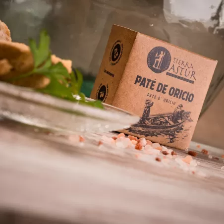 Paté de Oricios (Erizos de mar). Producto típico asturiano.