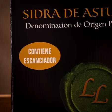 Estuche Sidra Llaneza (2 Botellas Sidra D.O.P, Vaso y Tapón)